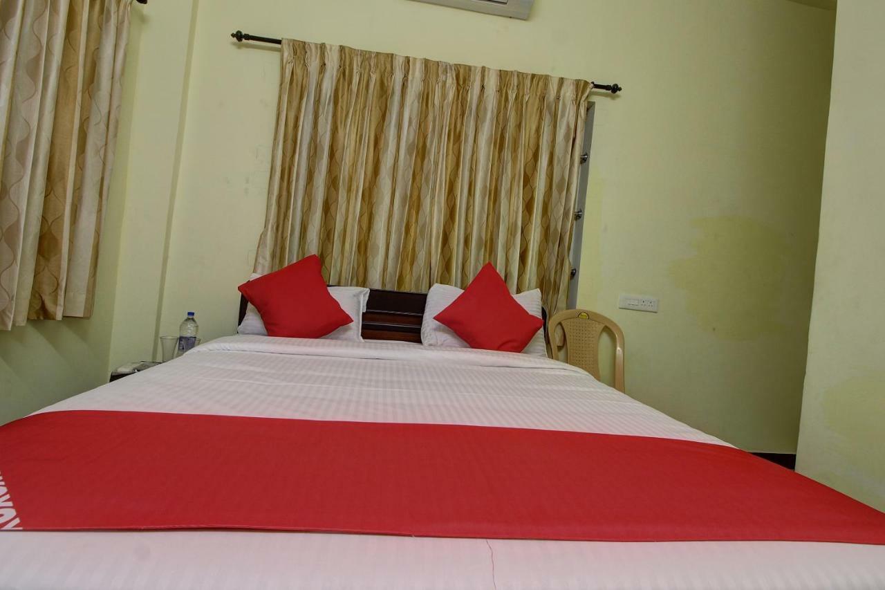 Oyo 42678 Hotel Vasantha Bhavanam Saver Коямпутур Екстер'єр фото