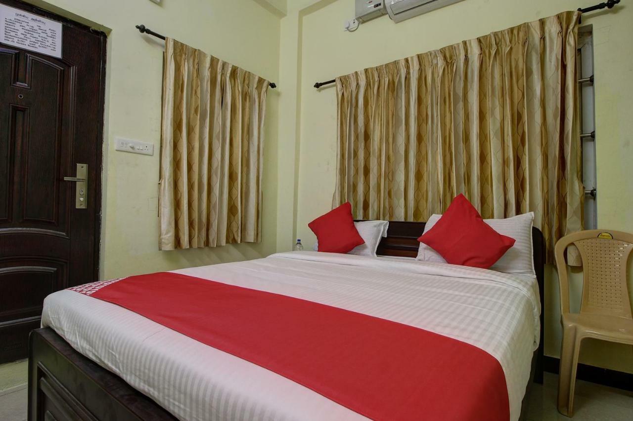 Oyo 42678 Hotel Vasantha Bhavanam Saver Коямпутур Екстер'єр фото